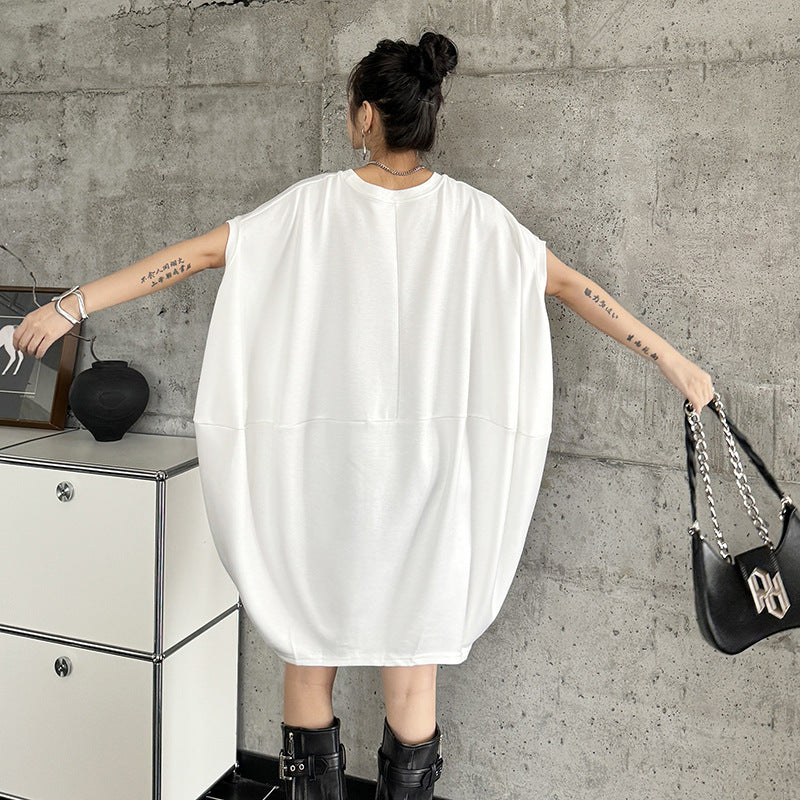 Retro Hong Kong style bat shaped loose sleeveless solid color dress for women's summer new casual slimming and personalized mid length skirt