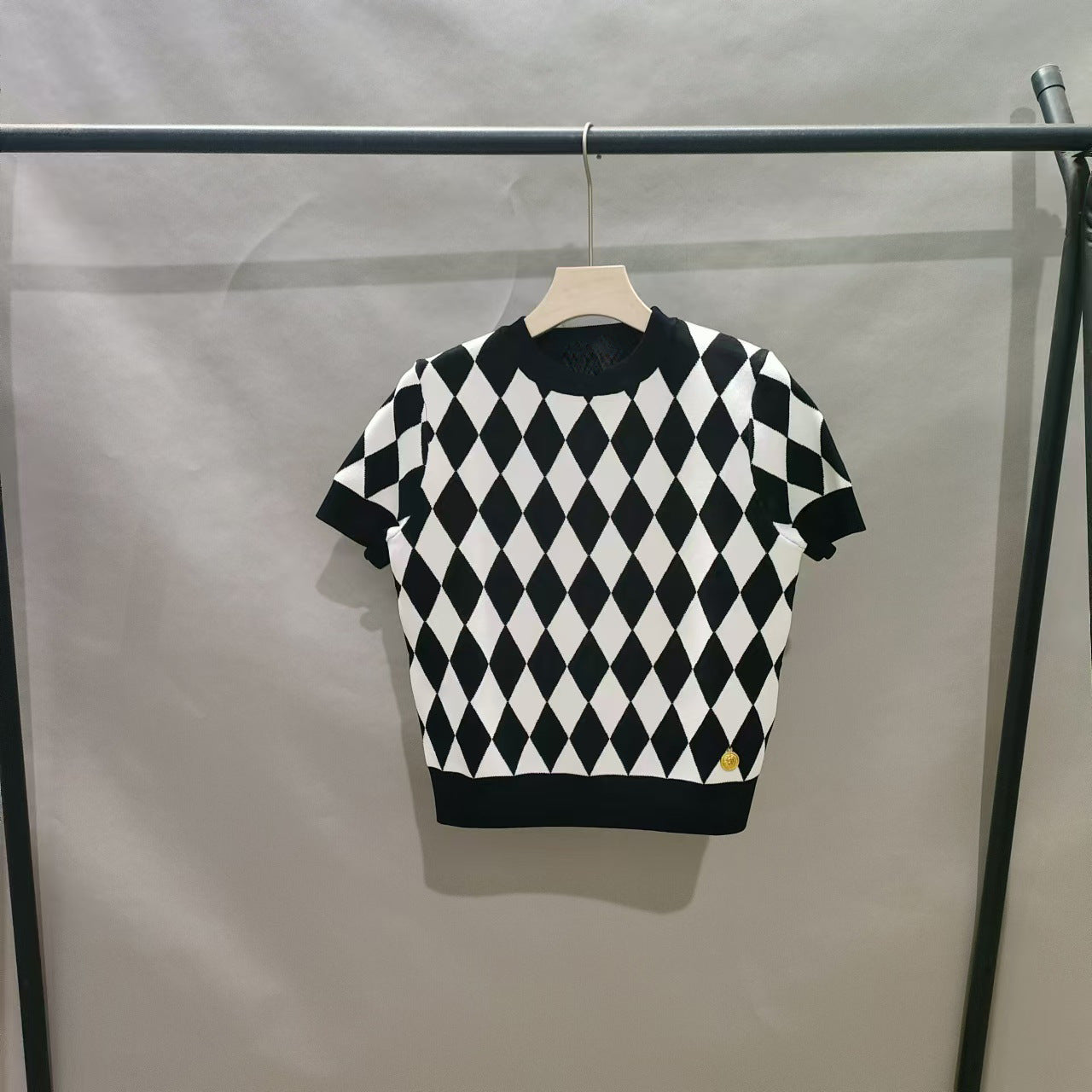 High quality short sleeved niche knitwear women's new diamond grid age reducing shirt top